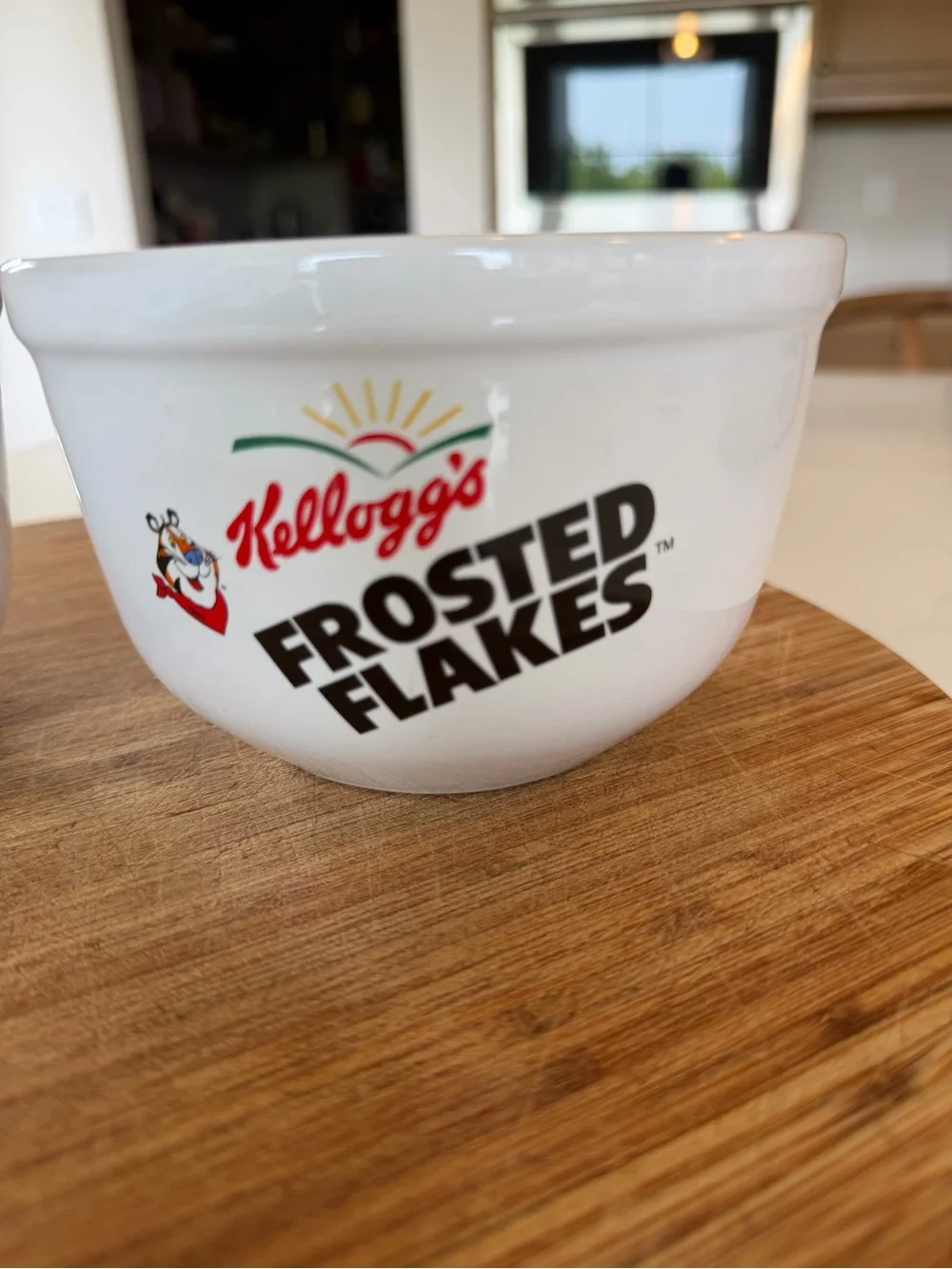 Vintage Kellogg's Ceramic Rice Krispies & Frosted Flakes Cereal Bowls (Set of 2)